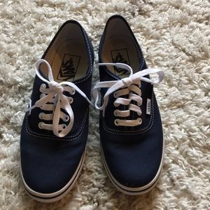 Vans Lo Pro sneakers